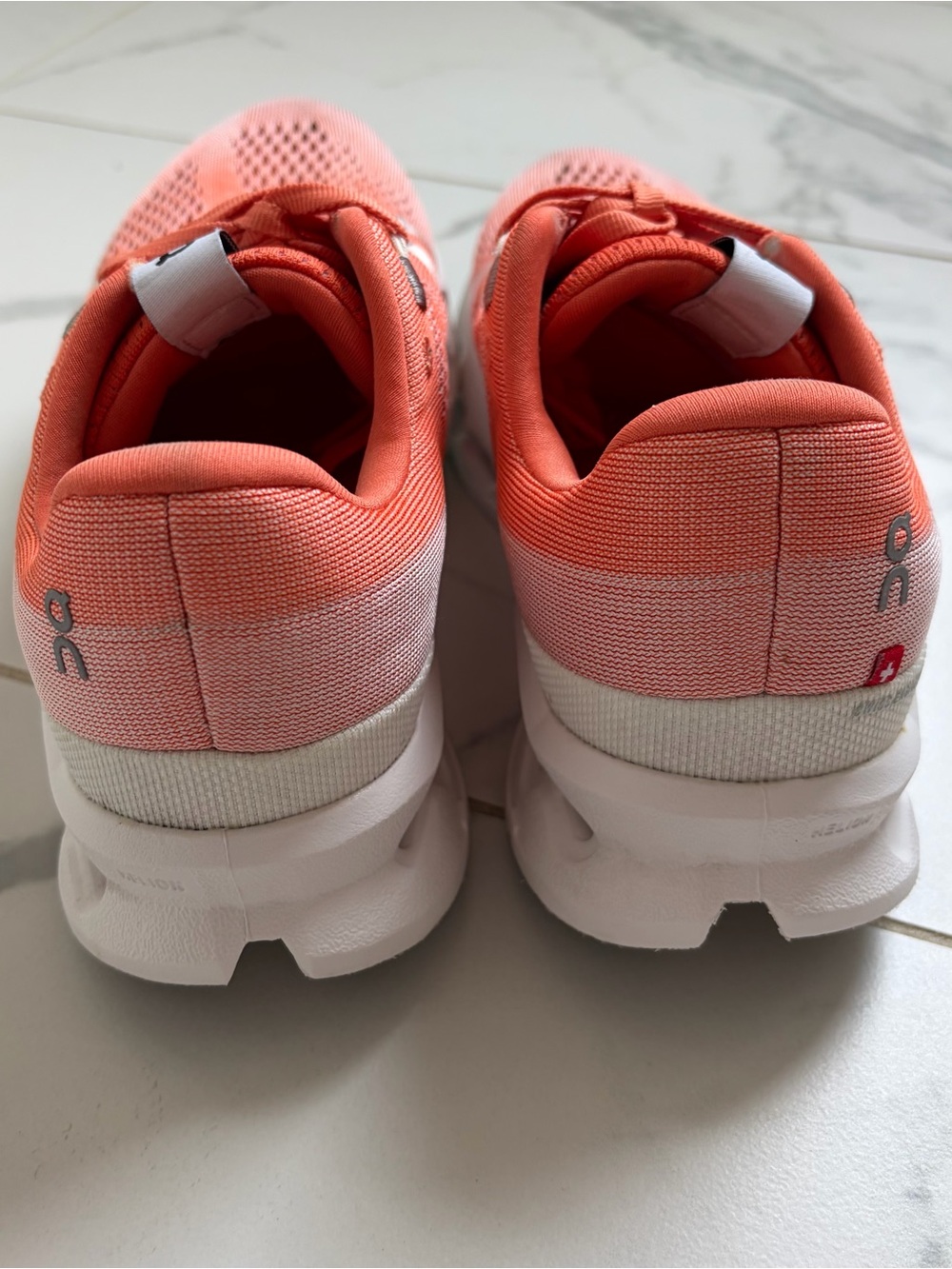 On Running Cloudsurfer Flame White Pink Orange Womens Size 8 Used - Picture 5 of 8